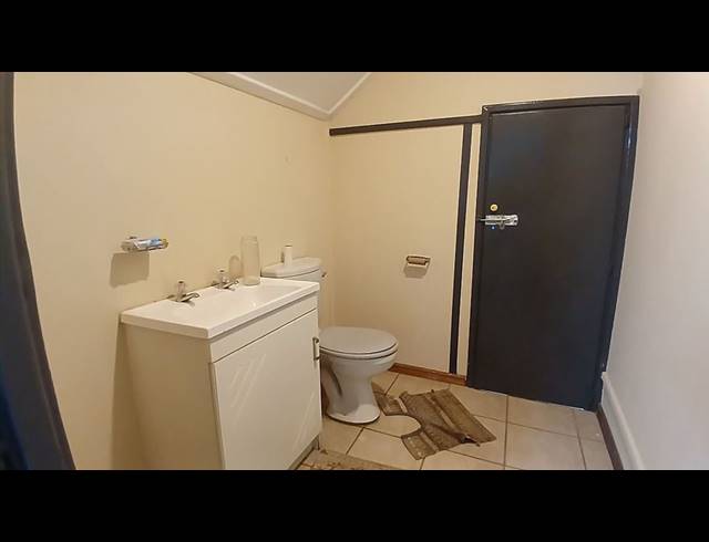 6 BEDROOM GATED ESTATE FOR SALE IN KEMPTON PARK EXT 4